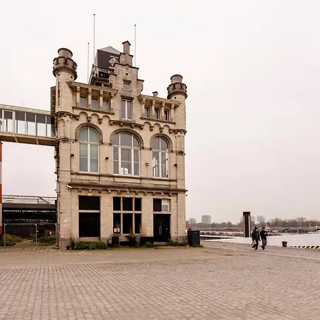 Shway - The Captain's View Antwerp