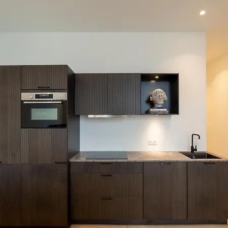 Shway - The Captain's View Apartment Antwerp